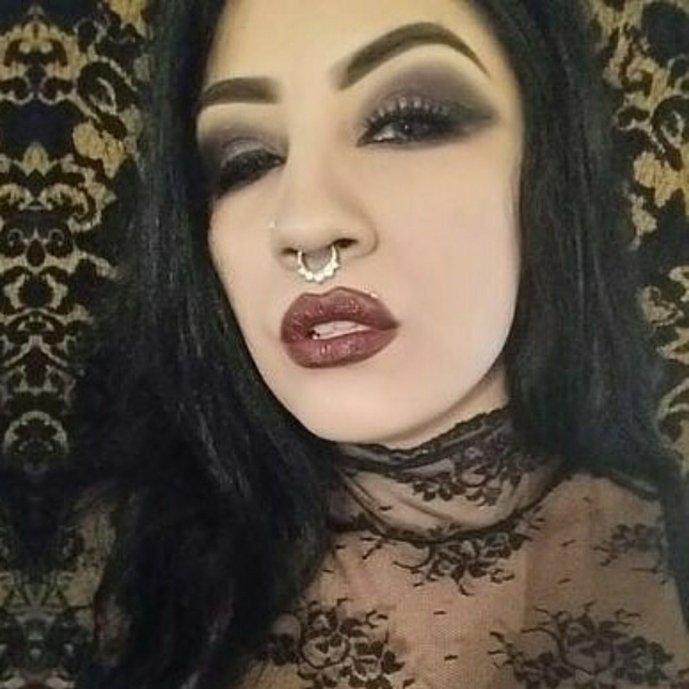 🤘Meet your Posher, Kiki La Rue🤘 - Picture 6 of 6